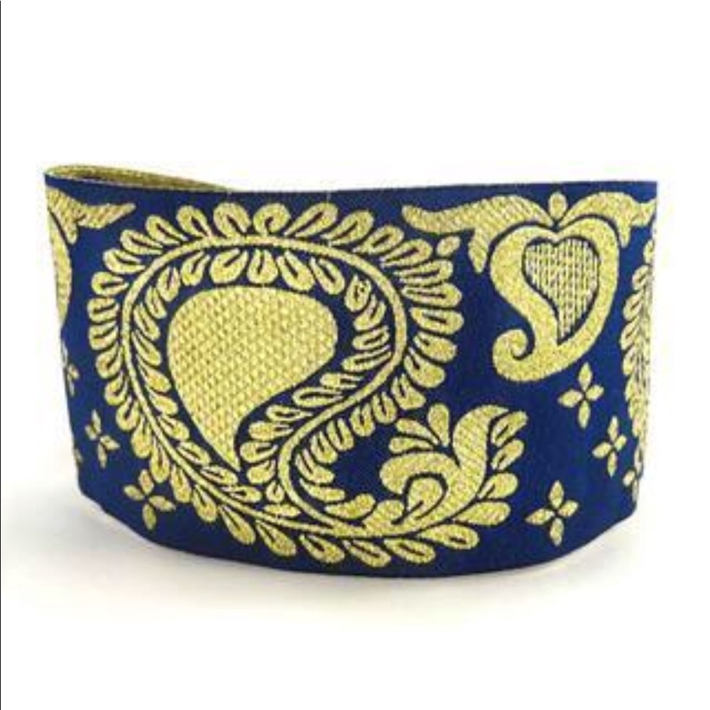 Fine Chyna Choker